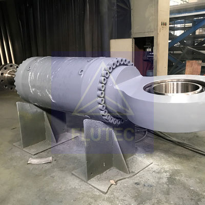 FLUTEC Bolted Head Hydraulic Cylinders / Hydraulic Oil Cylinder For Vertical Roller Mill