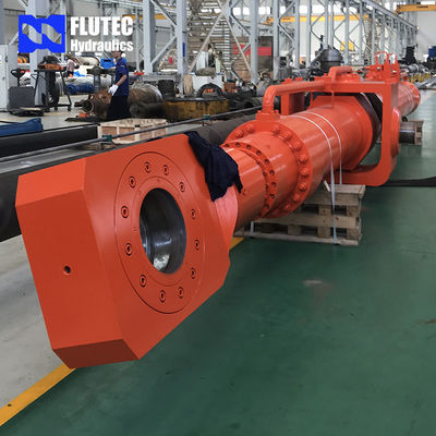 Hydraulic Cylinder For Flat Gate Of Dam With Oil Pipeline And Manifold